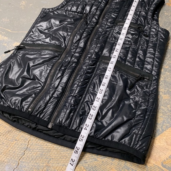 Very unique Nike Running Vest! - Picture 5 of 8